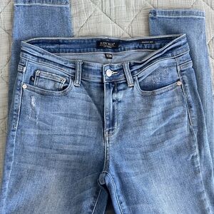 Judy Blue Light Blue Skinny Jeans